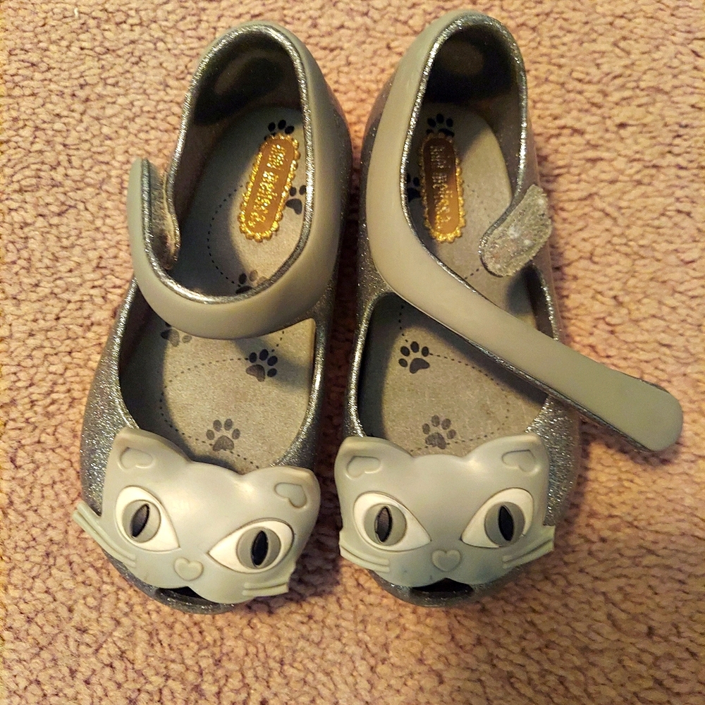Kids shoes
